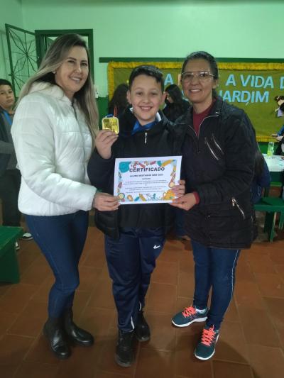 Escola Padre Gerson Galvino de Laranjeiras entrega Certificados e Medalhas aos Alunos Pelo 1Âº Lugar no IDEB 2024